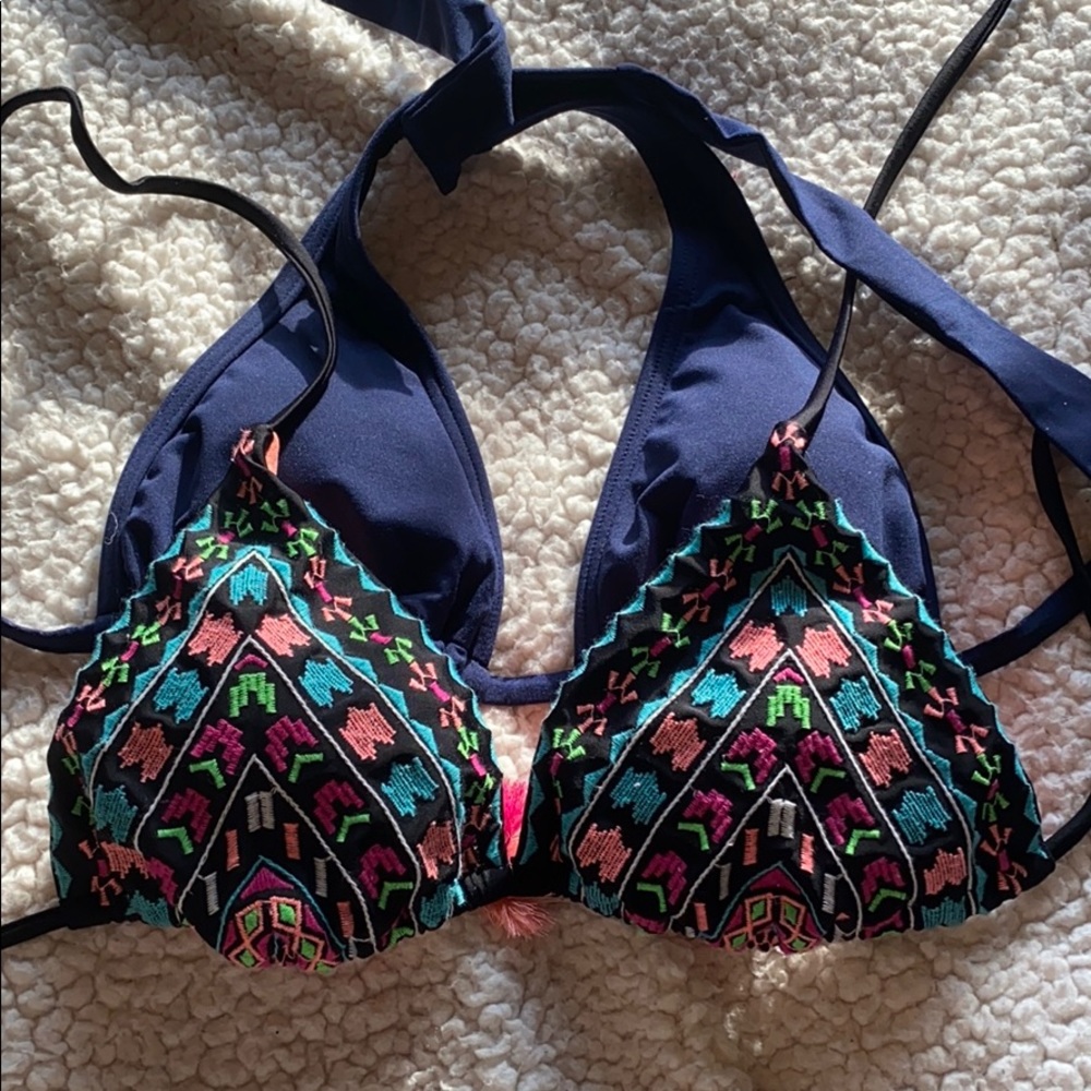 Bikini tops